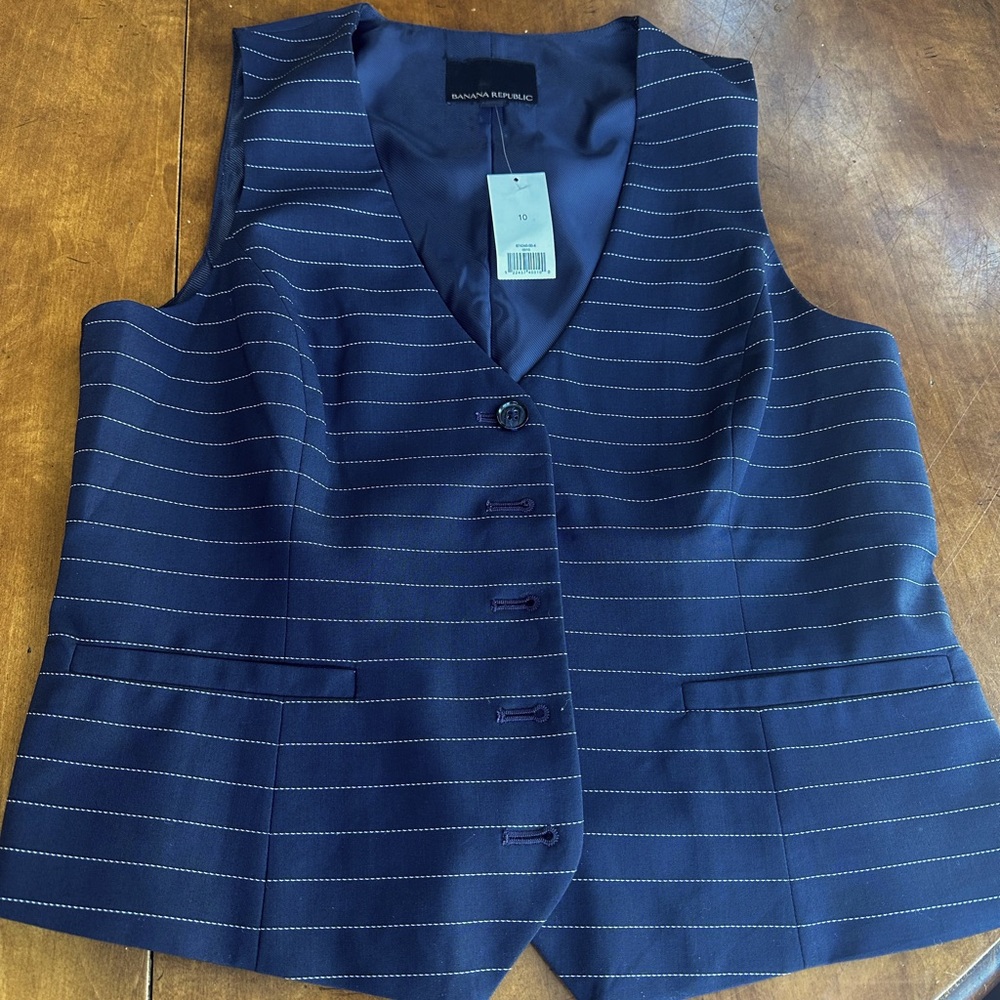 NWT Size 10 Banana Republic Navy Blue Vest